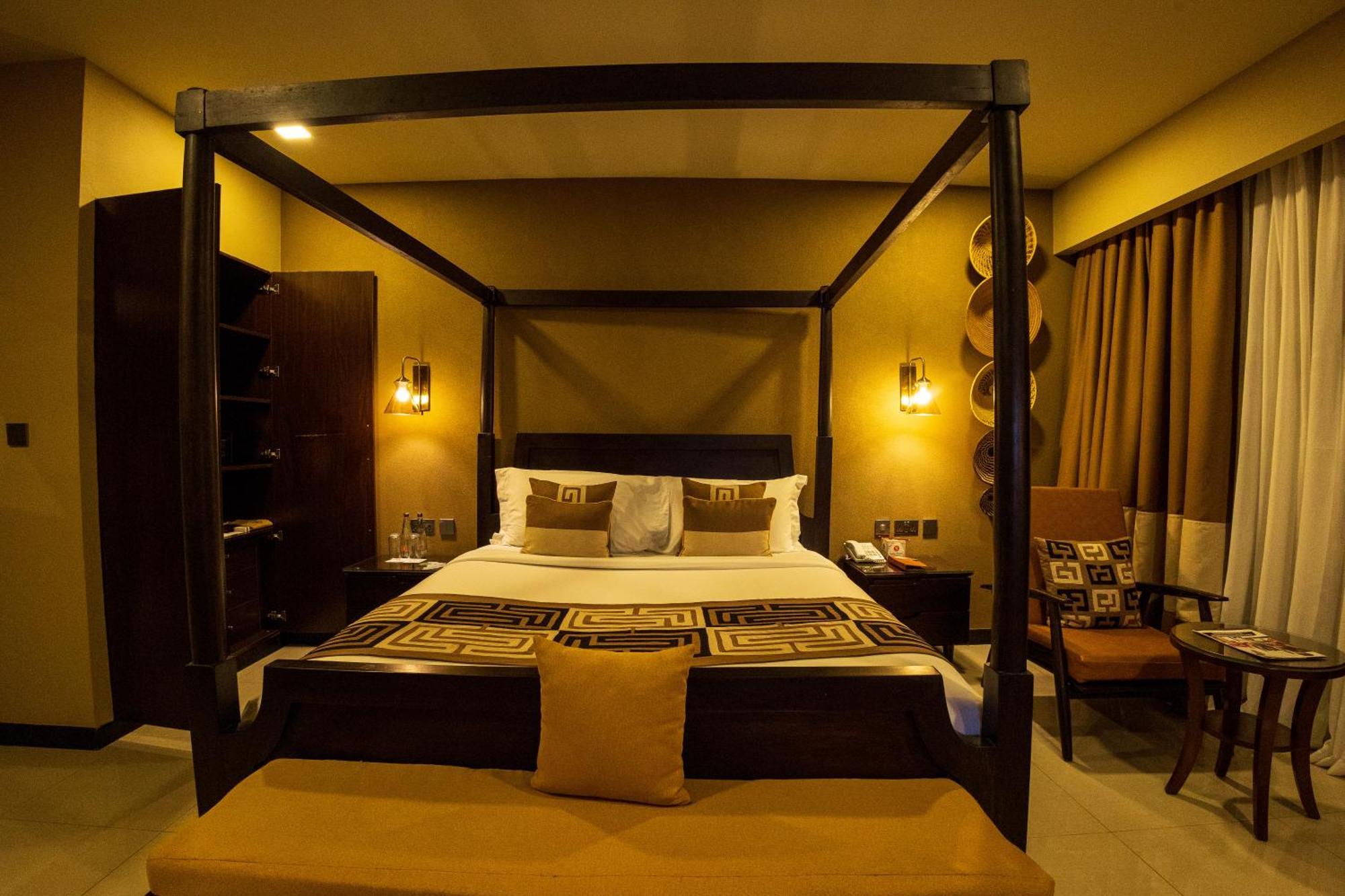 Speke Resort And Conference Center คัมพาลา ภายนอก รูปภาพ