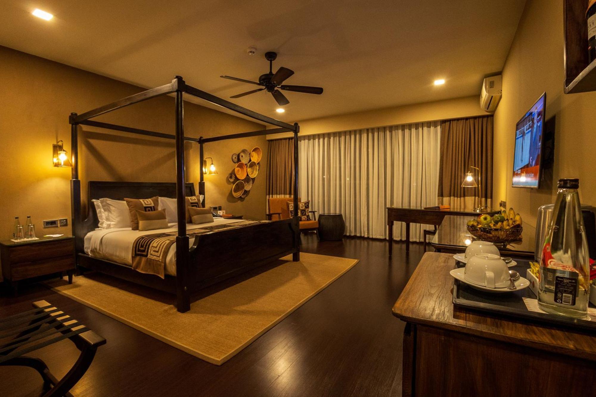 Speke Resort And Conference Center คัมพาลา ภายนอก รูปภาพ