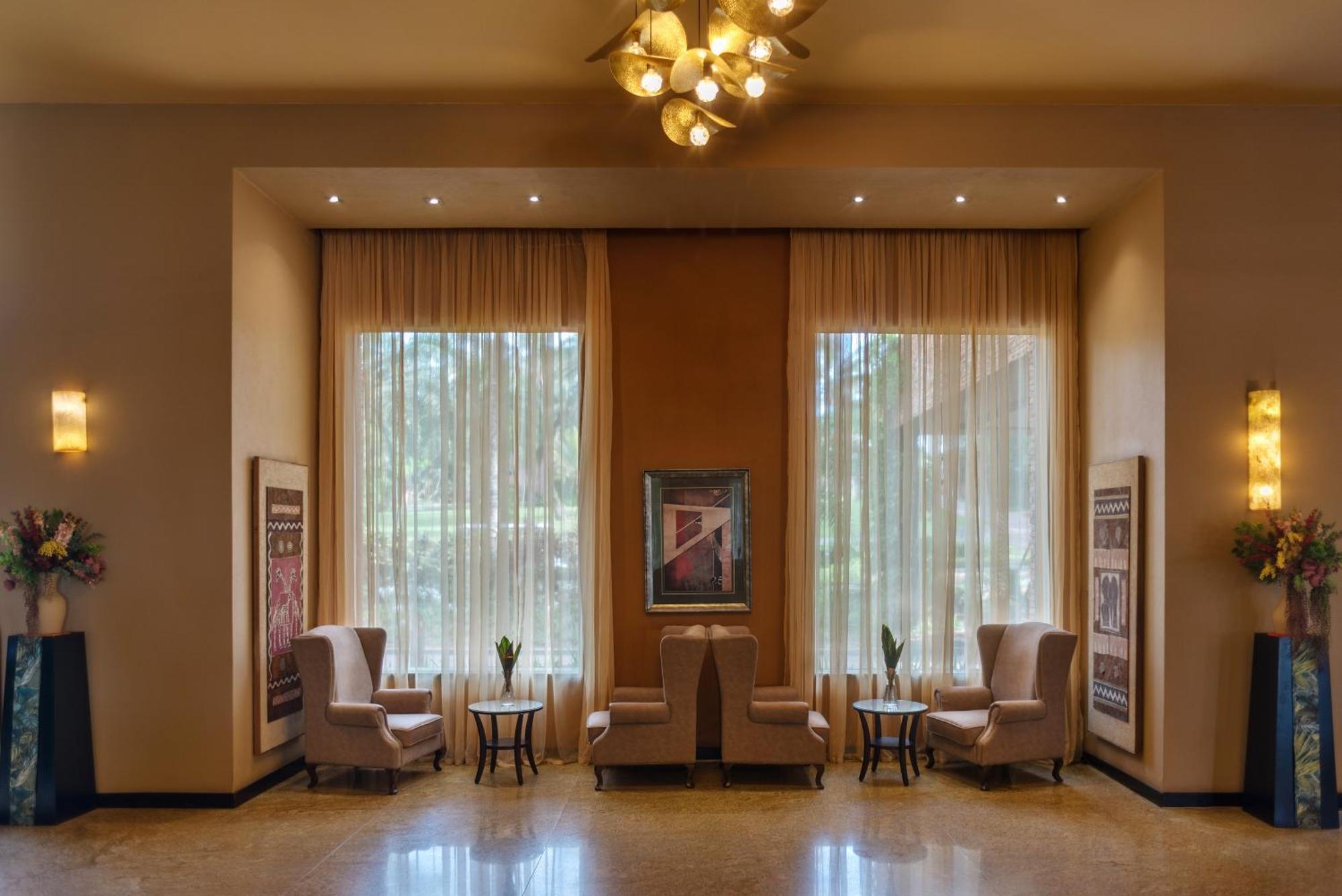 Speke Resort And Conference Center คัมพาลา ภายนอก รูปภาพ