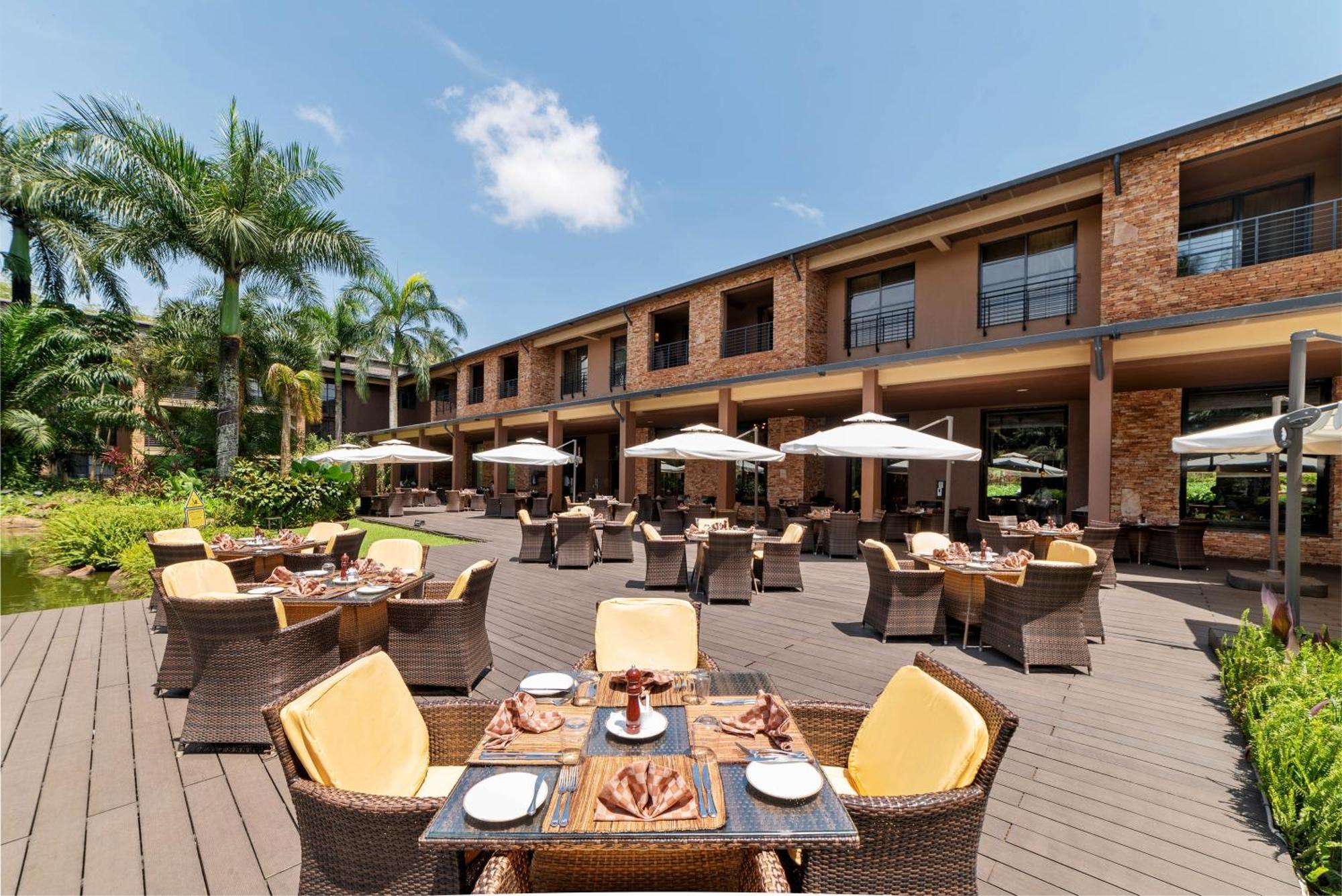 Speke Resort And Conference Center คัมพาลา ภายนอก รูปภาพ